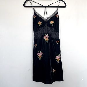 Top Shop Floral Lace Slip On Velvet Dress